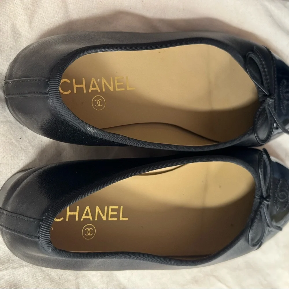 Chanel Black Leather Ballet Flats with Patent Toe